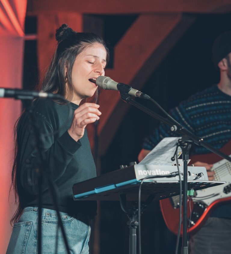 MACIG MONDAY, Band, music, Sara Di Caro, Roger Egli Raw-G, Anatole Buccella, Monday pop, Credit Ivo Widmer